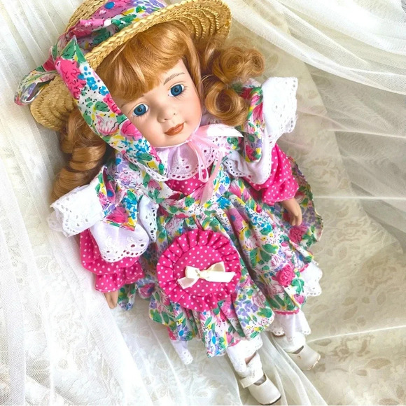 Porcelain Collectible Girl Doll with Colorful Dress & Matching Straw Hat 17" - Picture 1 of 8